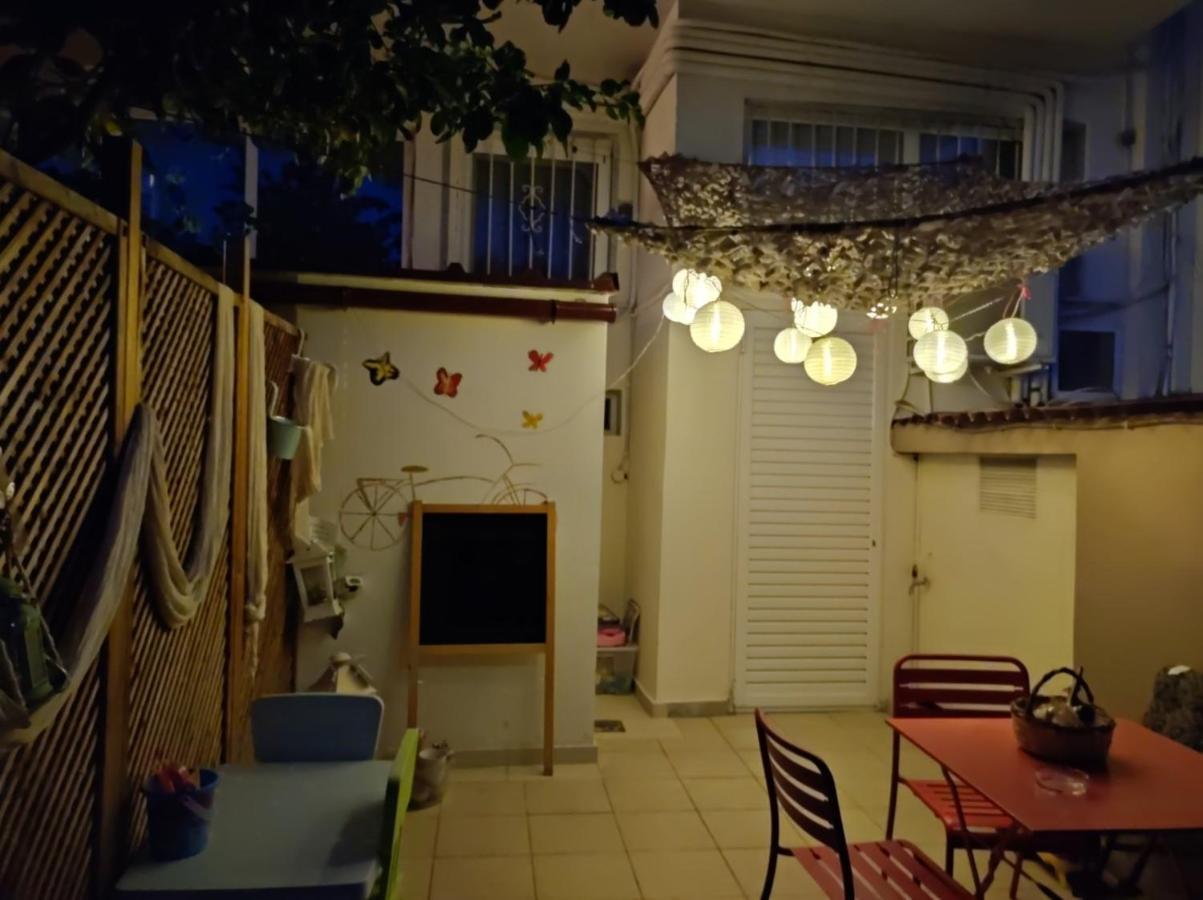 Sotiria Apartment Kiáton Esterno foto